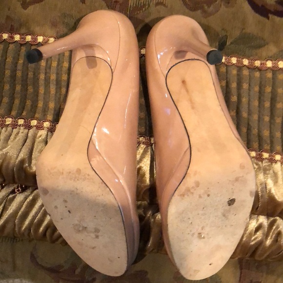 Stuart Weitzman nude pumps - Picture 6 of 6